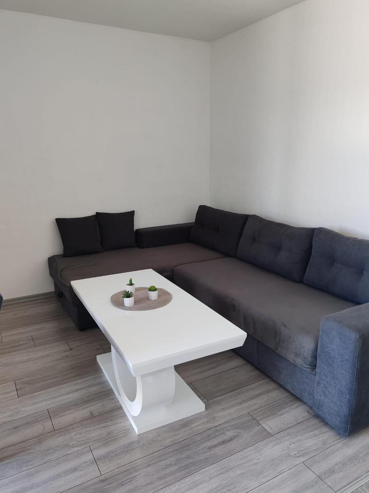 נאום Apartman Iva מראה חיצוני תמונה